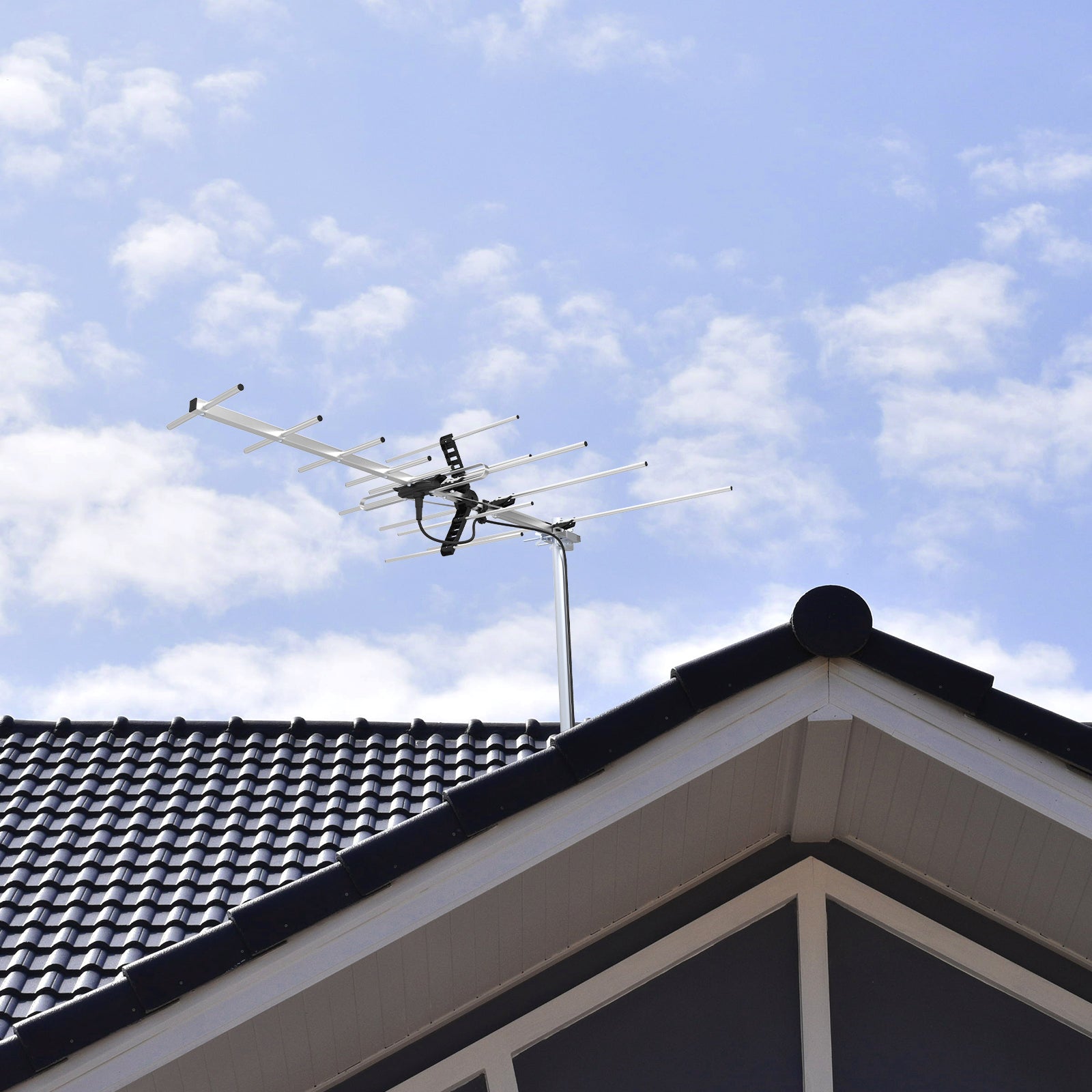 Antsig VHF UHF Outdoor Antenna